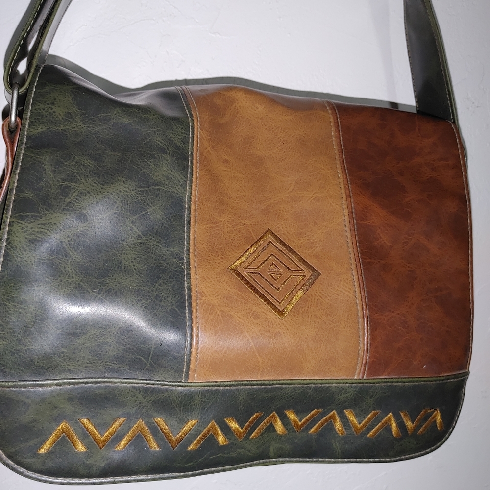 LEATHER Purse - Picture 4 of 7